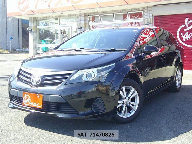 Toyota AVENSIS WAGON 2013-07 4638134-0