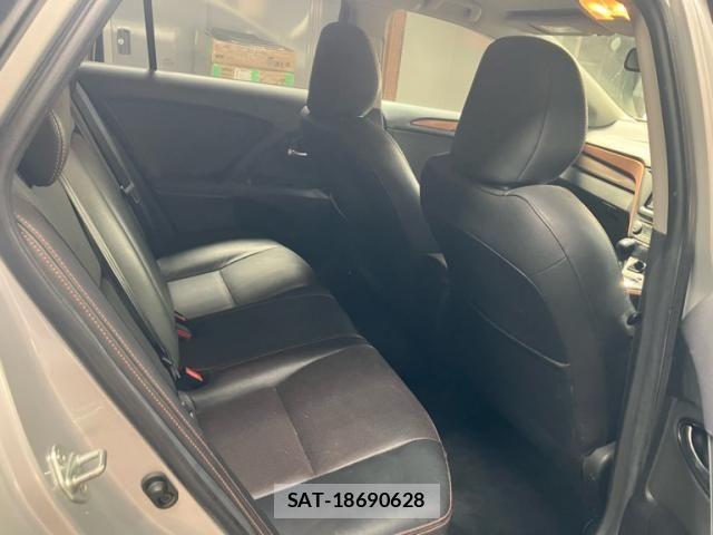 Toyota AVENSIS WAGON 2017-07 7215140-12