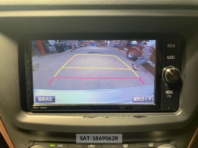 Toyota AVENSIS WAGON 2017-07 7215140-23