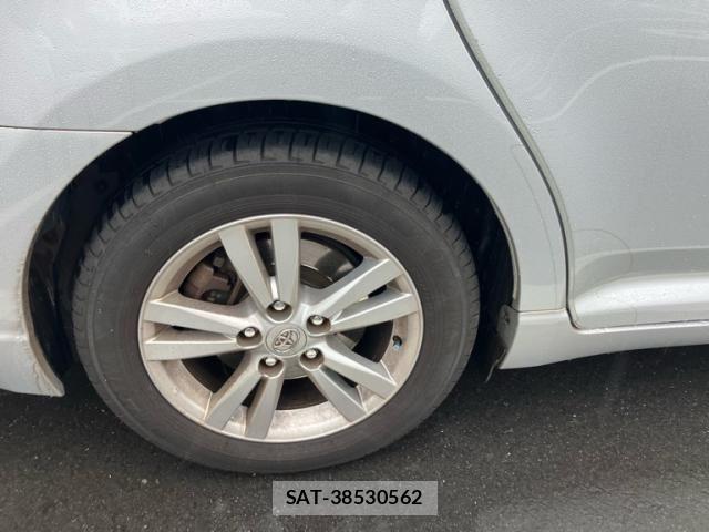 Toyota AVENSIS WAGON 2011-11 7249866-4