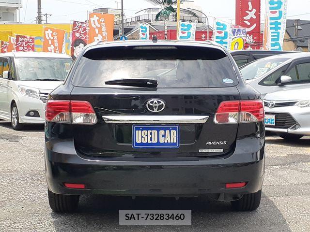 Toyota AVENSIS WAGON 2014-01 7721136-9