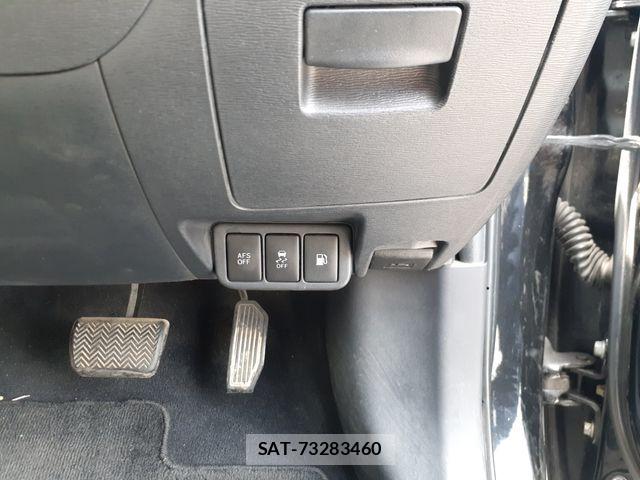 Toyota AVENSIS WAGON 2014-01 7721136-23