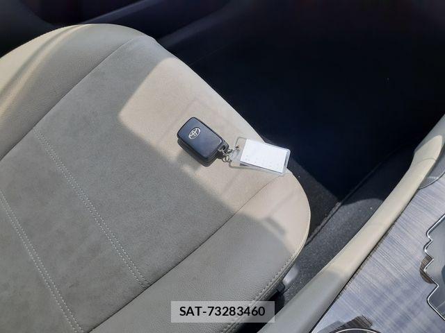 Toyota AVENSIS WAGON 2014-01 7721136-28