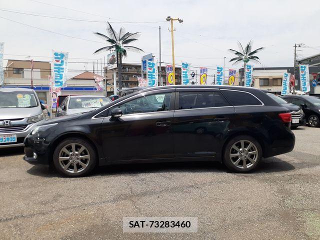 Toyota AVENSIS WAGON 2014-01 7721136-6