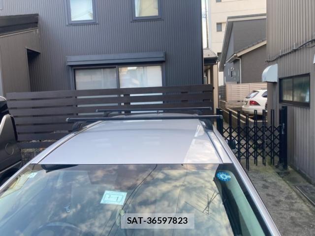 Toyota AVENSIS WAGON 2014-02 7782814-5