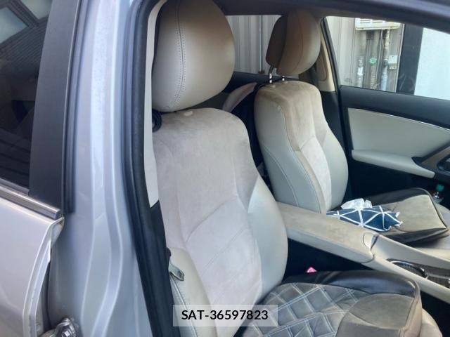 Toyota AVENSIS WAGON 2014-02 7782814-8