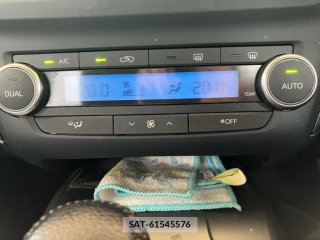 Toyota AVENSIS WAGON 2016-04 7875405-21