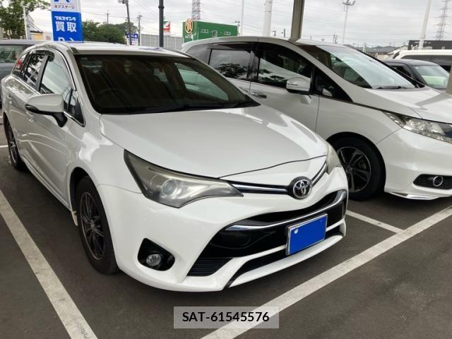 Toyota AVENSIS WAGON 2016-04 7875405-2