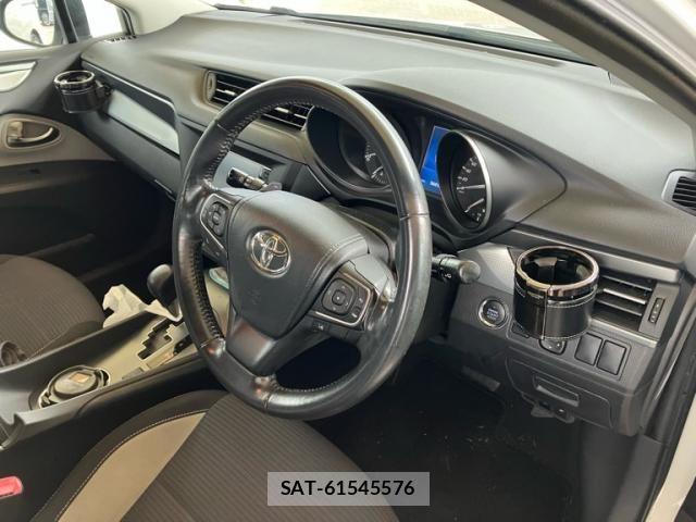 Toyota AVENSIS WAGON 2016-04 7875405-7