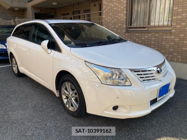 Toyota AVENSIS WAGON 2012-03 7978578-1