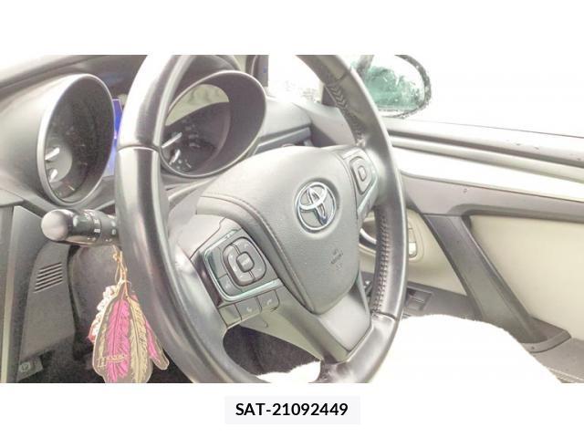 Toyota AVENSIS WAGON 2015-10 8034513-13