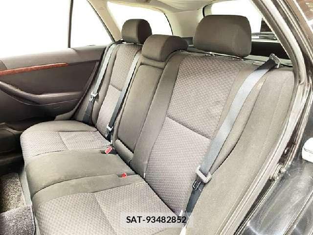 Toyota AVENSIS WAGON 2005-09 8129106-3