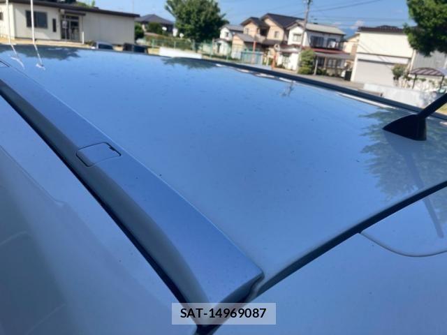 Toyota AVENSIS WAGON 2012-09 8313222-10