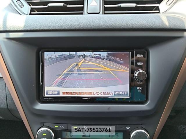 Toyota AVENSIS WAGON 2018-06 8313220-12