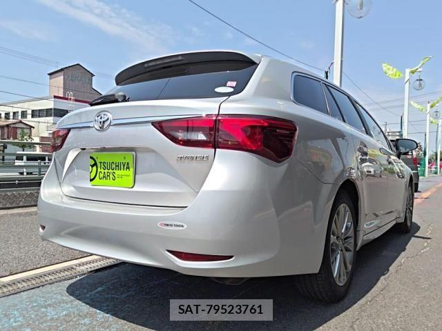 Toyota AVENSIS WAGON 2018-06 8313220-1