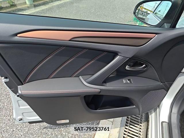 Toyota AVENSIS WAGON 2018-06 8313220-19