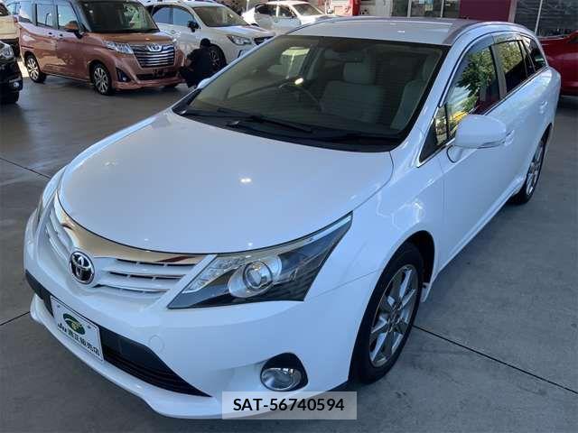Toyota AVENSIS WAGON 2014-01 8437948-11