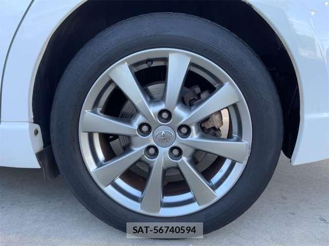 Toyota AVENSIS WAGON 2014-01 8437948-17
