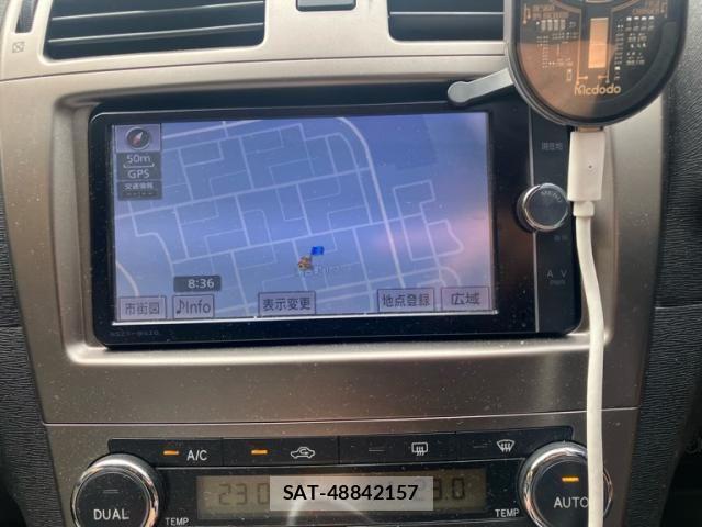 Toyota AVENSIS WAGON 2014-03 8658129-18
