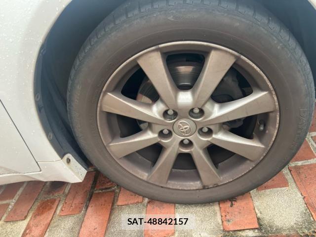 Toyota AVENSIS WAGON 2014-03 8658129-6
