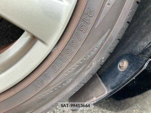 Toyota AVENSIS WAGON 2014-01 8827943-11