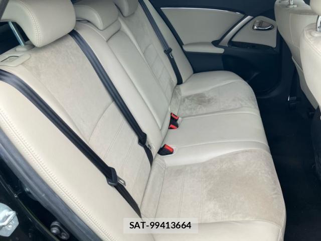 Toyota AVENSIS WAGON 2014-01 8827943-12