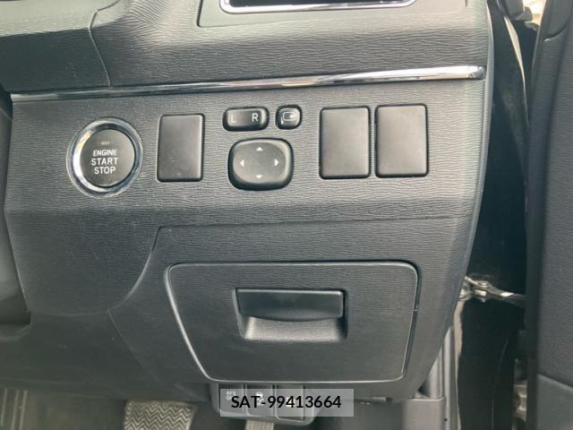 Toyota AVENSIS WAGON 2014-01 8827943-16