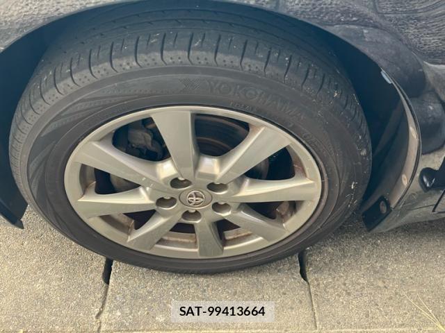 Toyota AVENSIS WAGON 2014-01 8827943-8