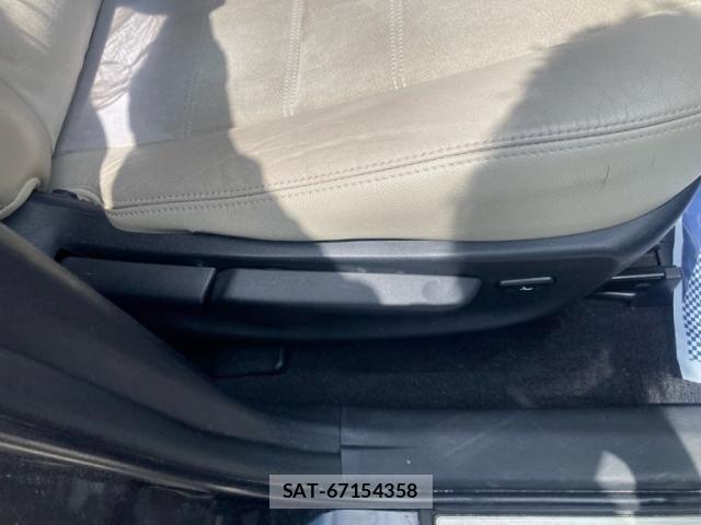 Toyota AVENSIS WAGON 2014-01 8827945-15
