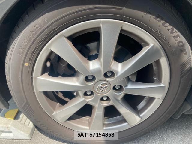 Toyota AVENSIS WAGON 2014-01 8827945-7