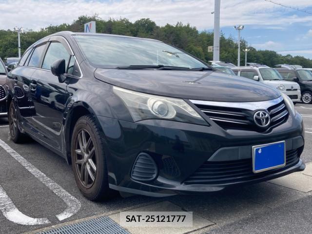 Toyota AVENSIS WAGON 2014-02 8848306-1