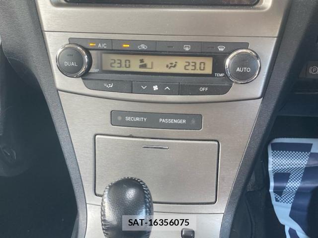 Toyota AVENSIS WAGON 2011-11 8870474-22