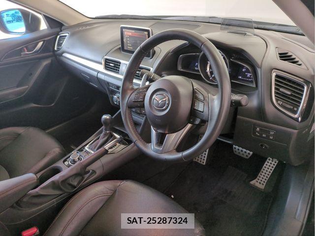 Mazda AXELA 2016-01 4930583-25