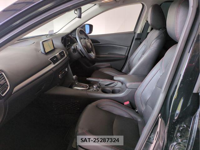 Mazda AXELA 2016-01 4930583-3
