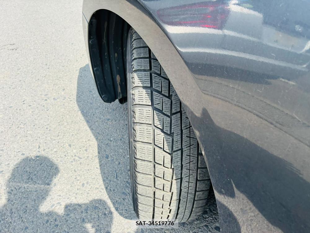 Mazda AXELA 2015-08 8009573-31