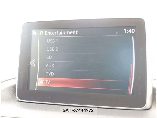 Mazda AXELA 2014-03 8878796-11