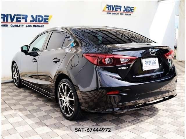 Mazda AXELA 2014-03 8878796-26