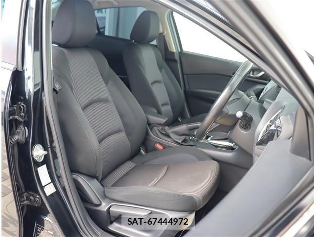 Mazda AXELA 2014-03 8878796-5