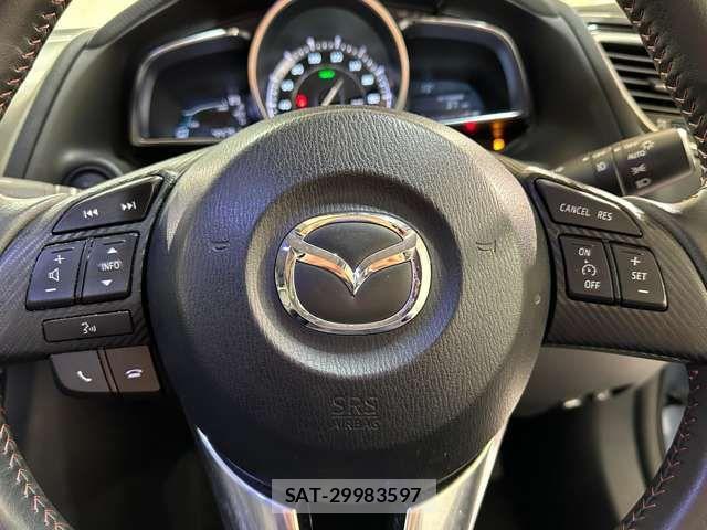Mazda AXELA HYBRID 2013-12 2028745-14