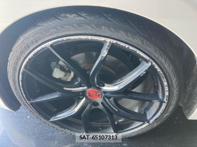 Mazda AXELA HYBRID 2017-06 6641283-12