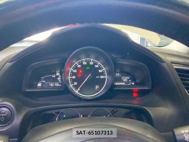 Mazda AXELA HYBRID 2017-06 6641283-17