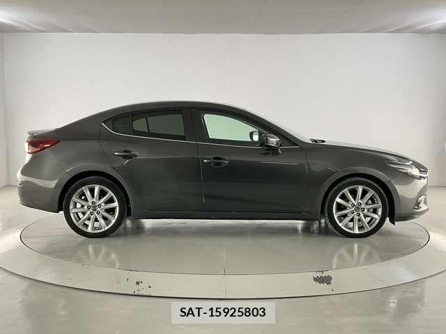 Mazda AXELA HYBRID 2017-09 6989703-6