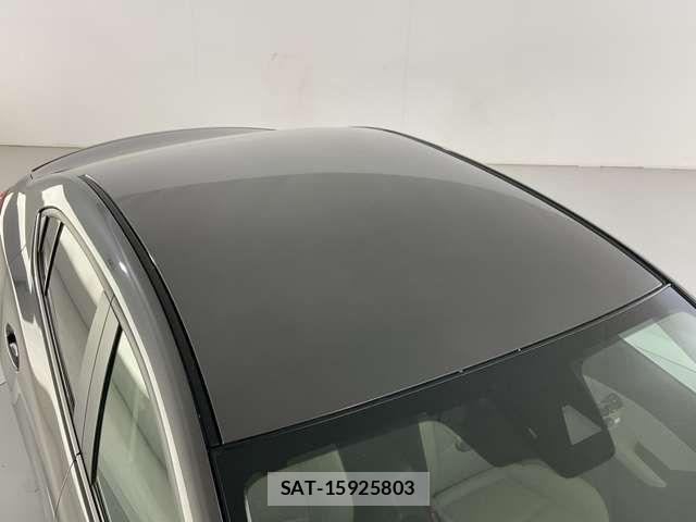 Mazda AXELA HYBRID 2017-09 6989703-8
