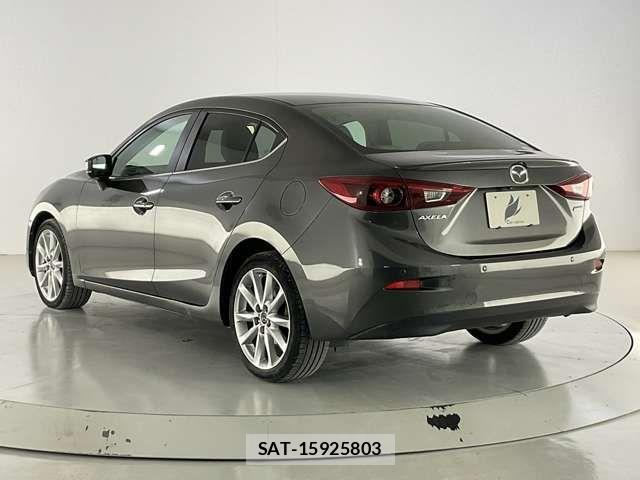 Mazda AXELA HYBRID 2017-09 6989703-3