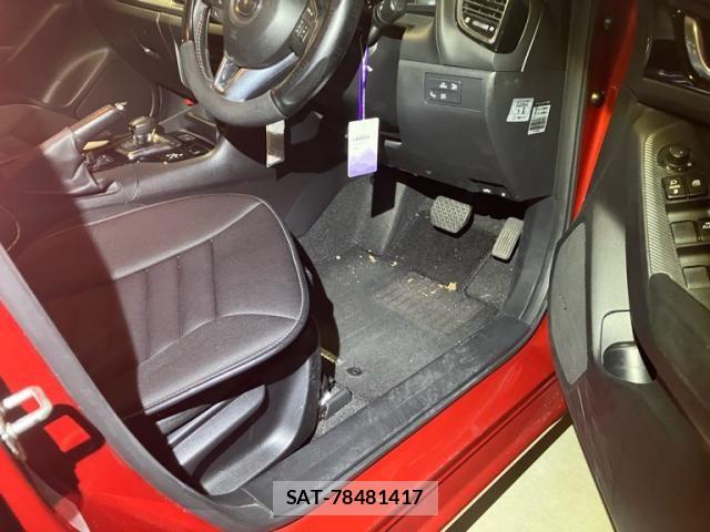 Mazda AXELA HYBRID 2016-03 7215138-11