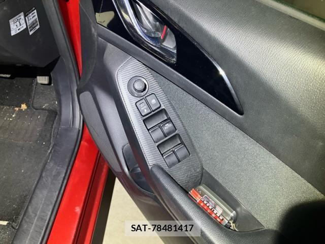 Mazda AXELA HYBRID 2016-03 7215138-12