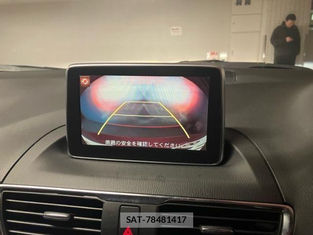 Mazda AXELA HYBRID 2016-03 7215138-21