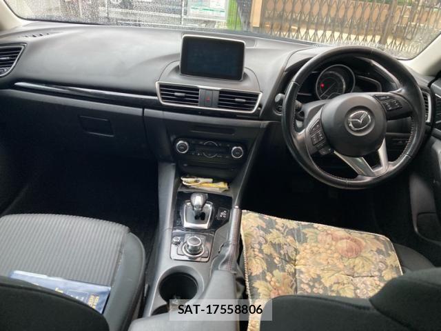 Mazda AXELA HYBRID 2015-08 7356939-13