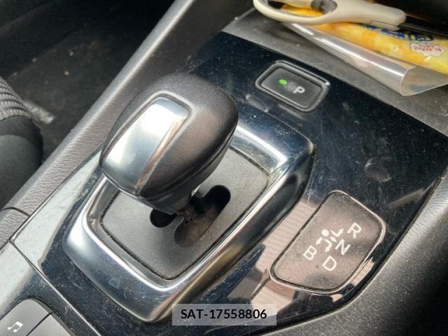 Mazda AXELA HYBRID 2015-08 7356939-20