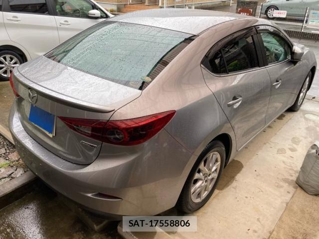 Mazda AXELA HYBRID 2015-08 7356939-3
